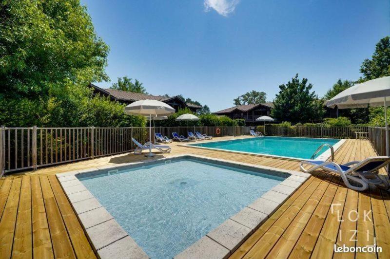 Bel Appartement Cosy Dans Residence Avec Piscine 5 Minutes Plage เมสซองจ์ ภายนอก รูปภาพ